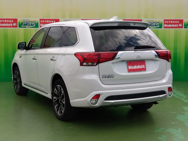 OUTLANDER PHEV-6