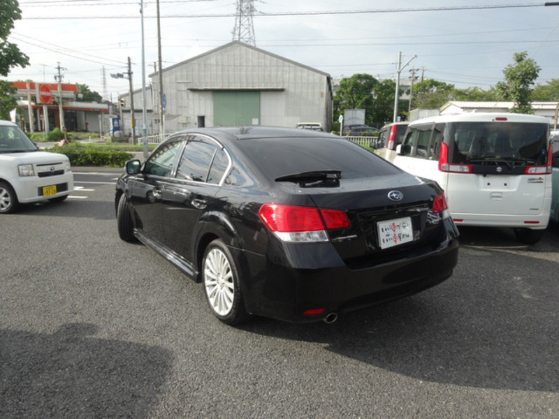 LEGACY B4