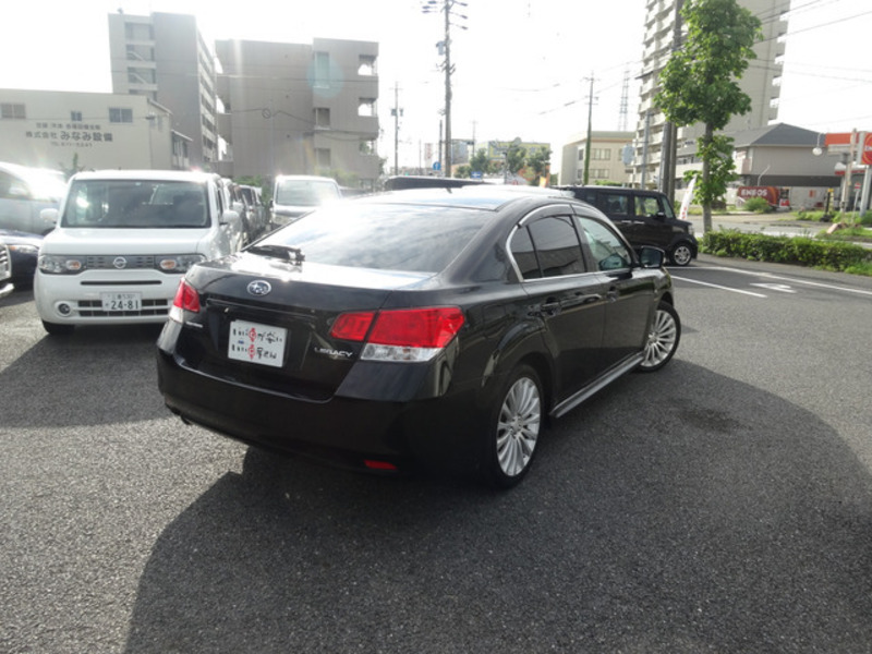 LEGACY B4