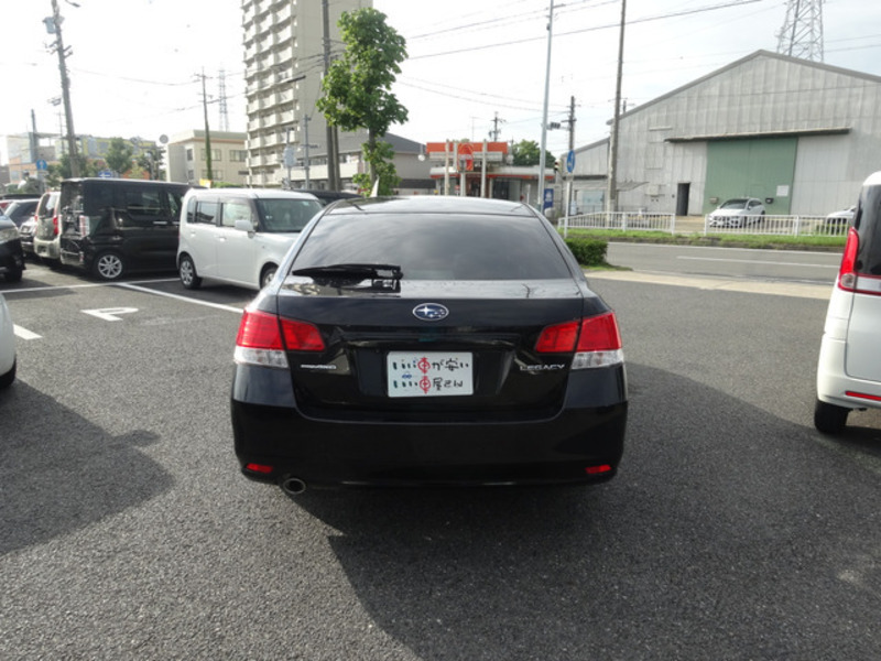 LEGACY B4