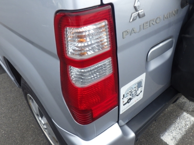 PAJERO MINI