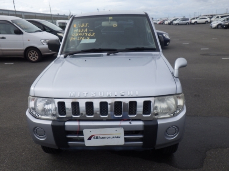 PAJERO MINI