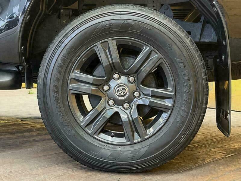 HILUX