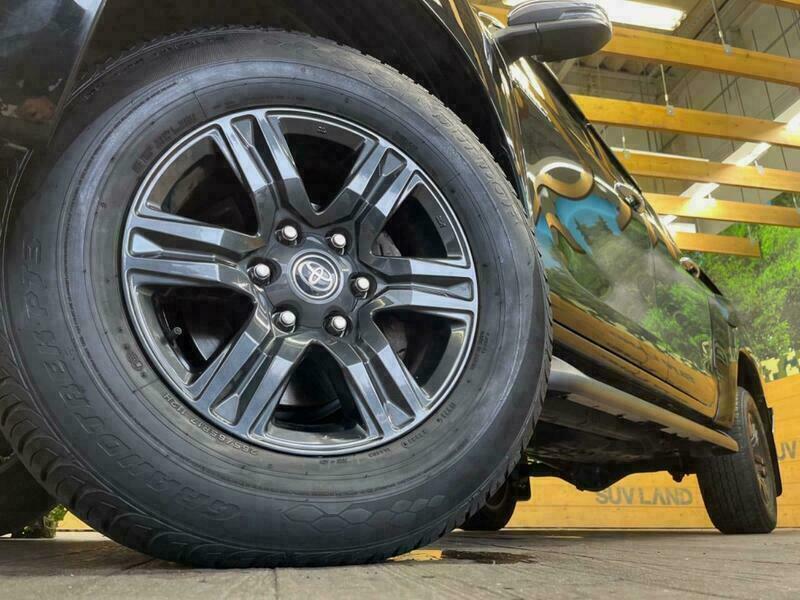 HILUX