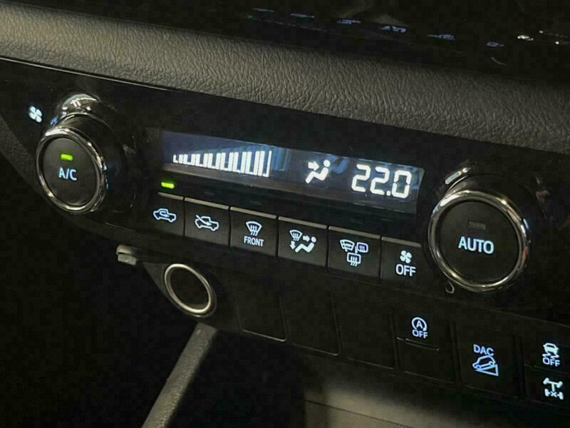 HILUX