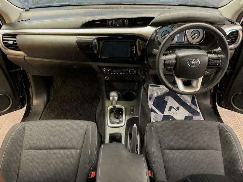 HILUX