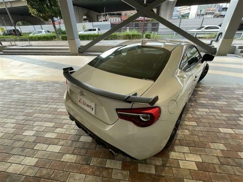 86