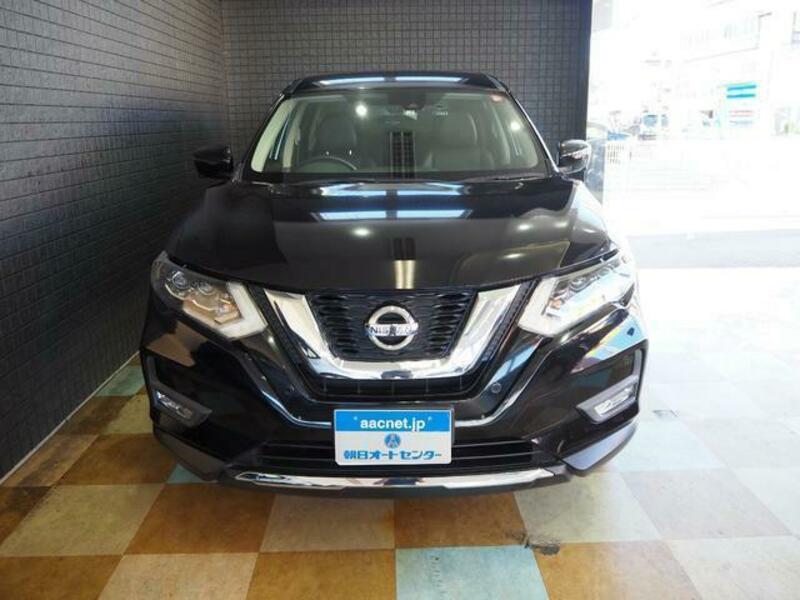 X-TRAIL
