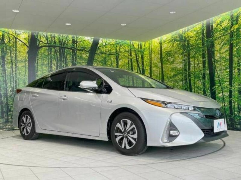 PRIUS PHV