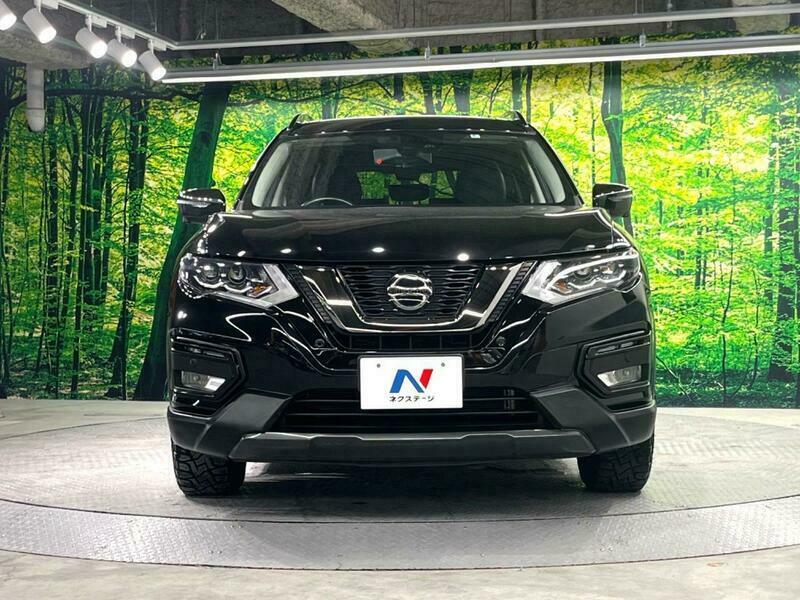 X-TRAIL-42