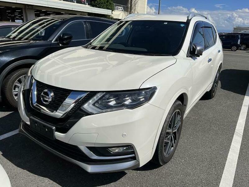 X-TRAIL