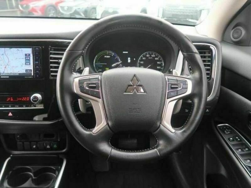 OUTLANDER PHEV