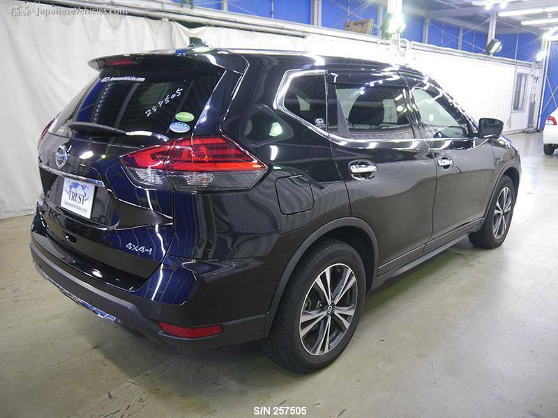 X-TRAIL