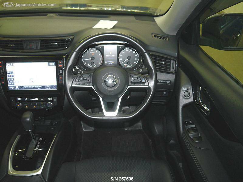 X-TRAIL