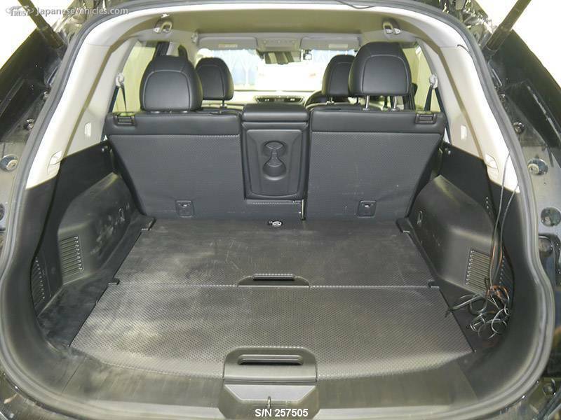 X-TRAIL