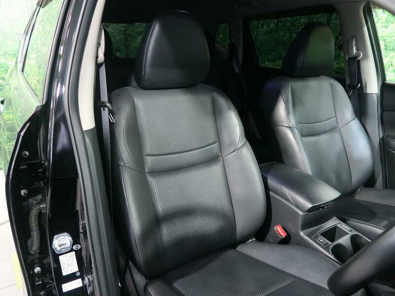 X-TRAIL-18