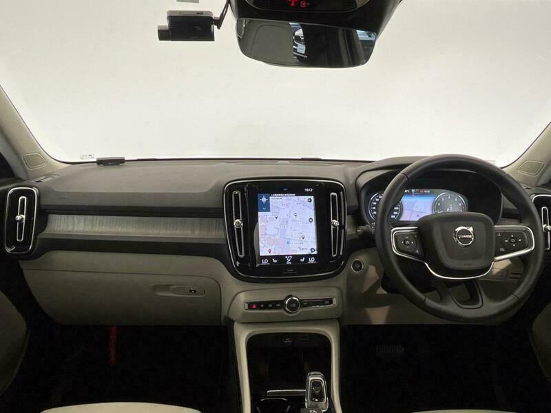 XC40