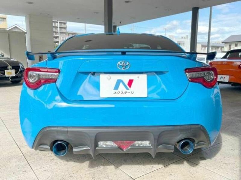 86