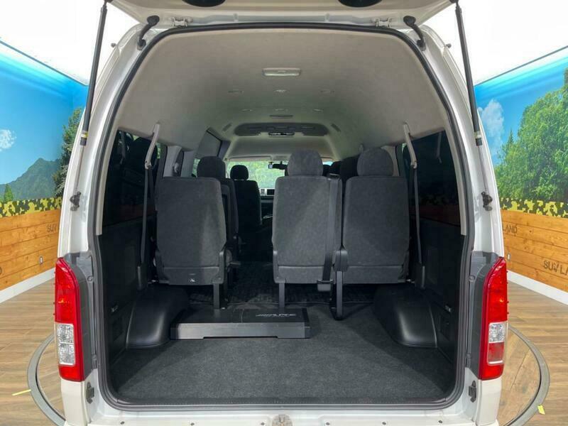 HIACE WAGON