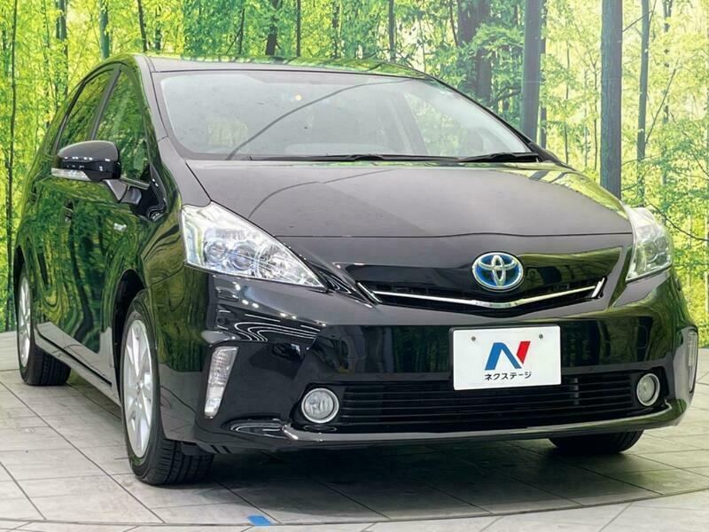 PRIUS ALPHA