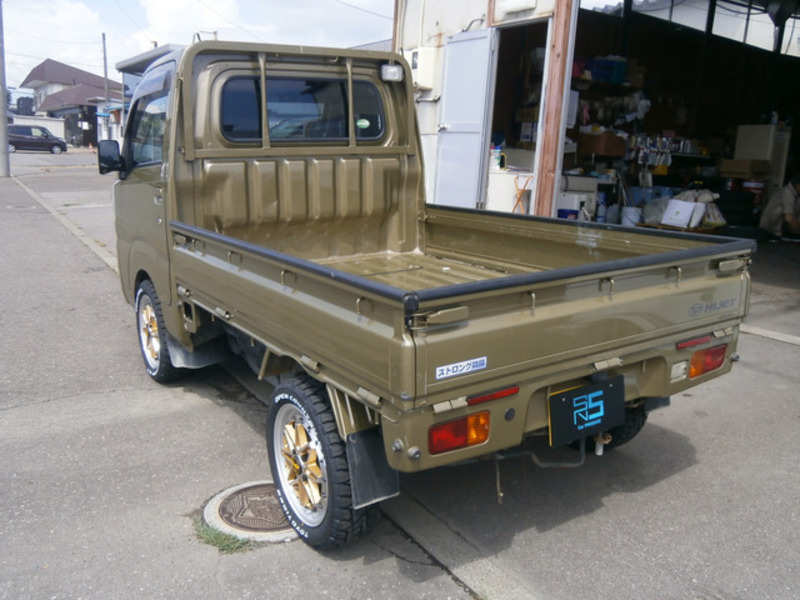 HIJET TRUCK