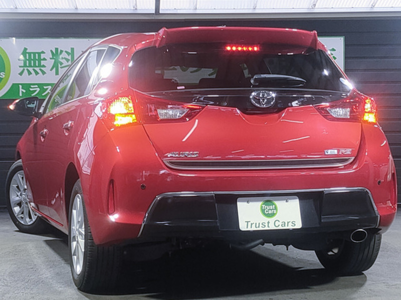 AURIS