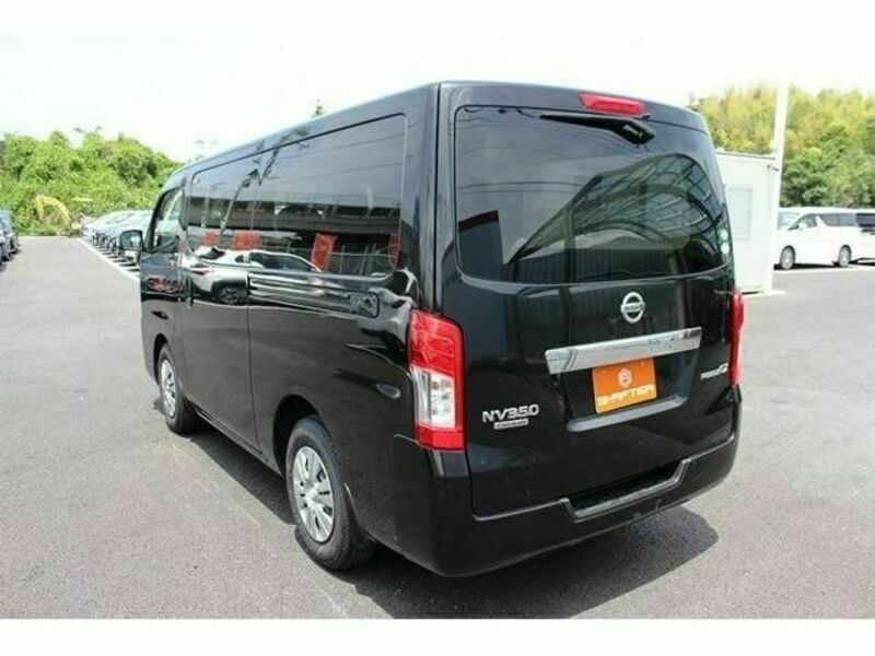 NV350 CARAVAN