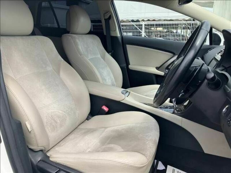 AVENSIS WAGON