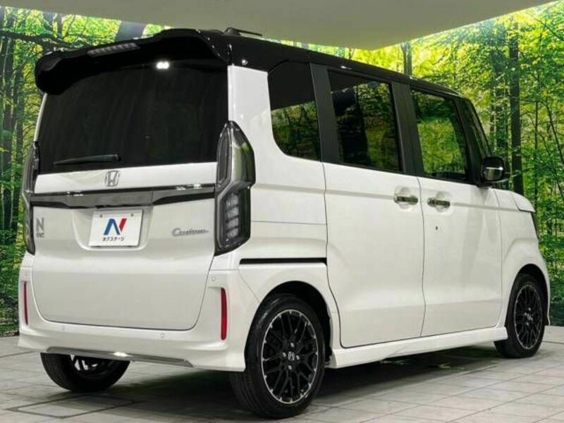 N BOX CUSTOM