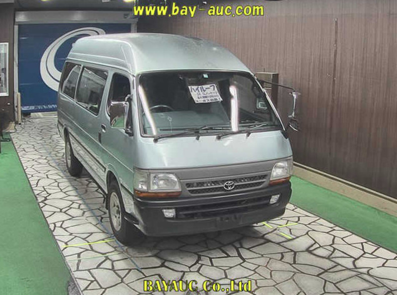 HIACE VAN