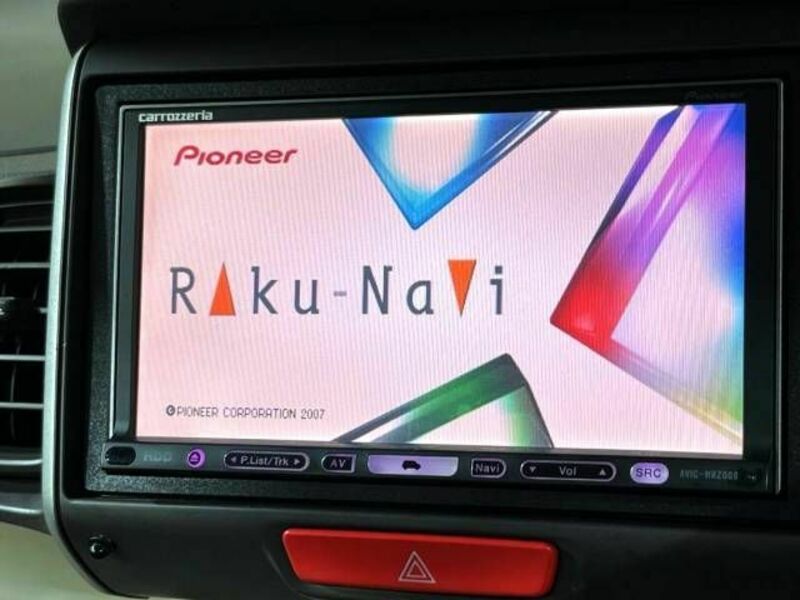 N BOX
