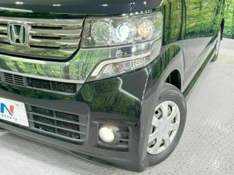 N BOX CUSTOM