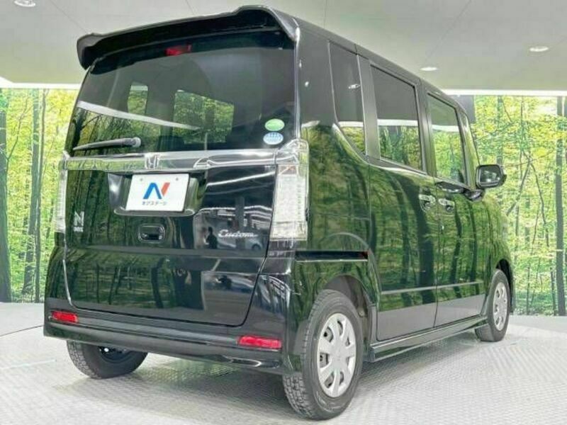 N BOX CUSTOM