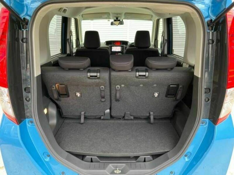 ROOMY