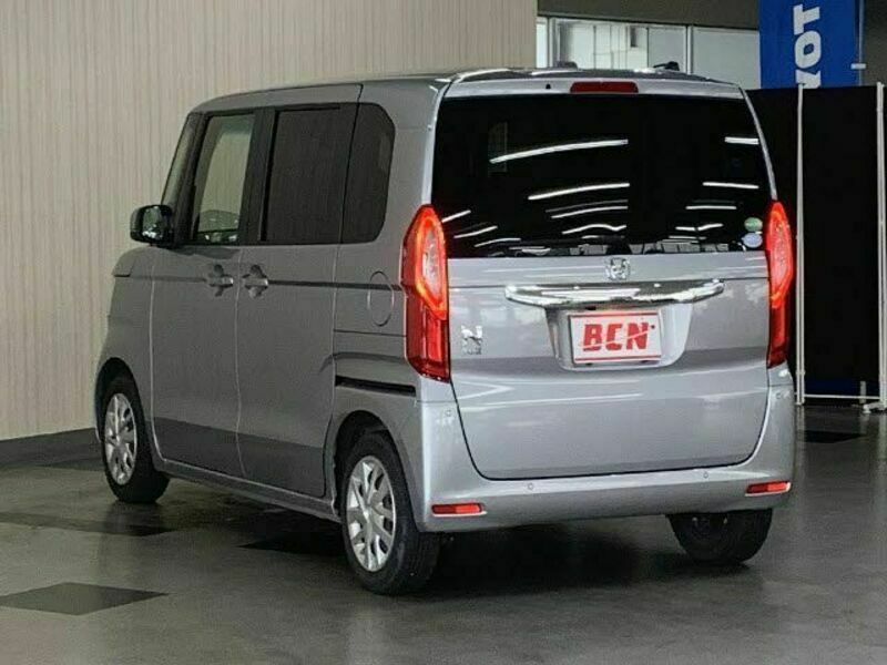 N BOX