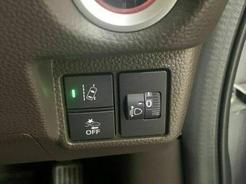 N BOX