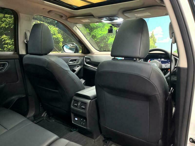 X-TRAIL