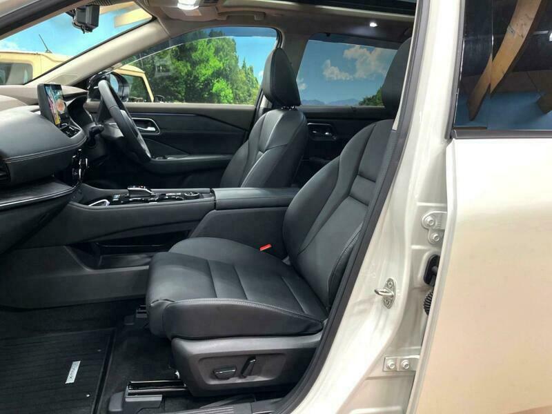 X-TRAIL