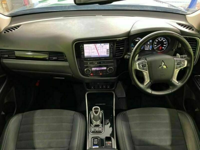 OUTLANDER PHEV