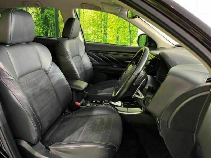 OUTLANDER PHEV