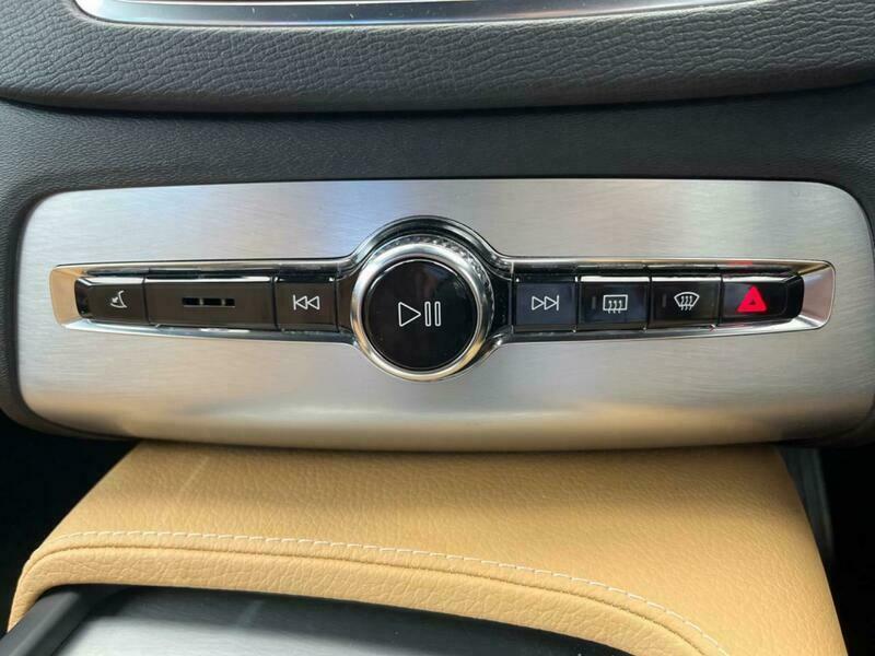 XC90