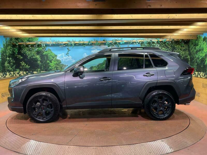 RAV4