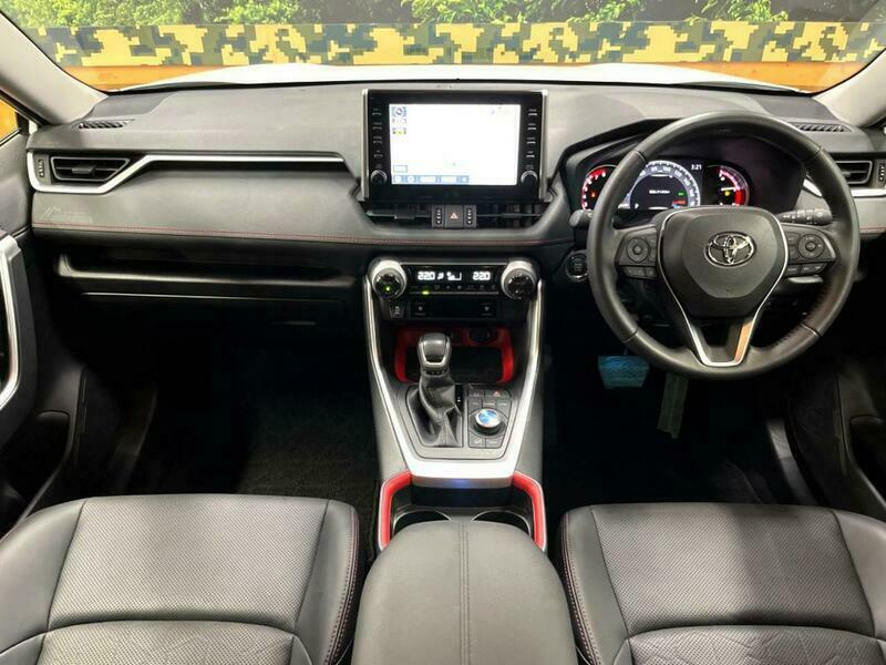 RAV4