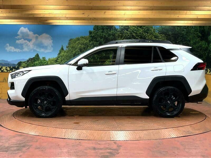 RAV4