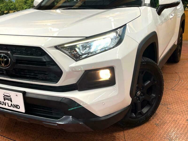 RAV4