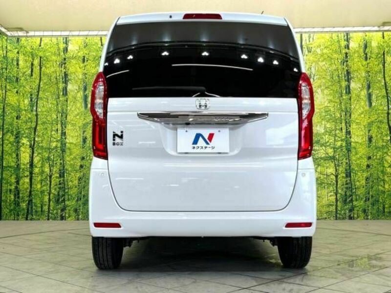 N BOX