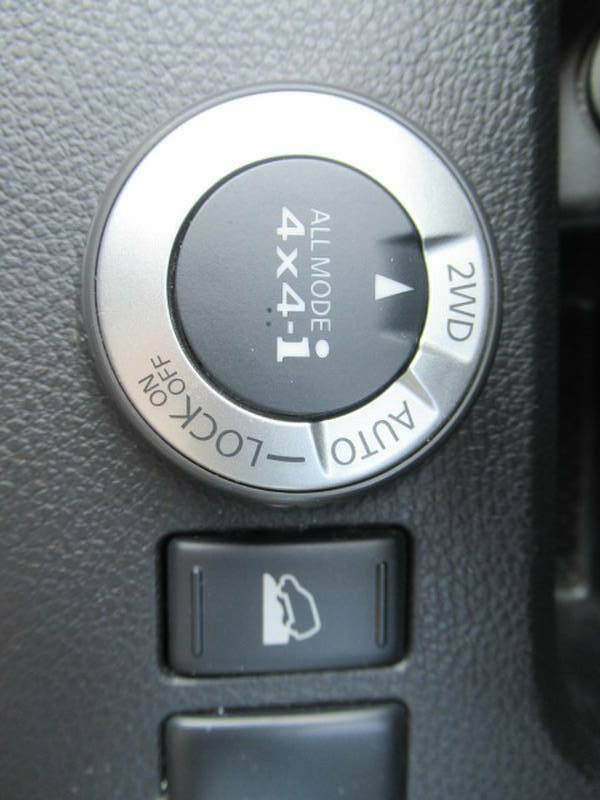 X-TRAIL