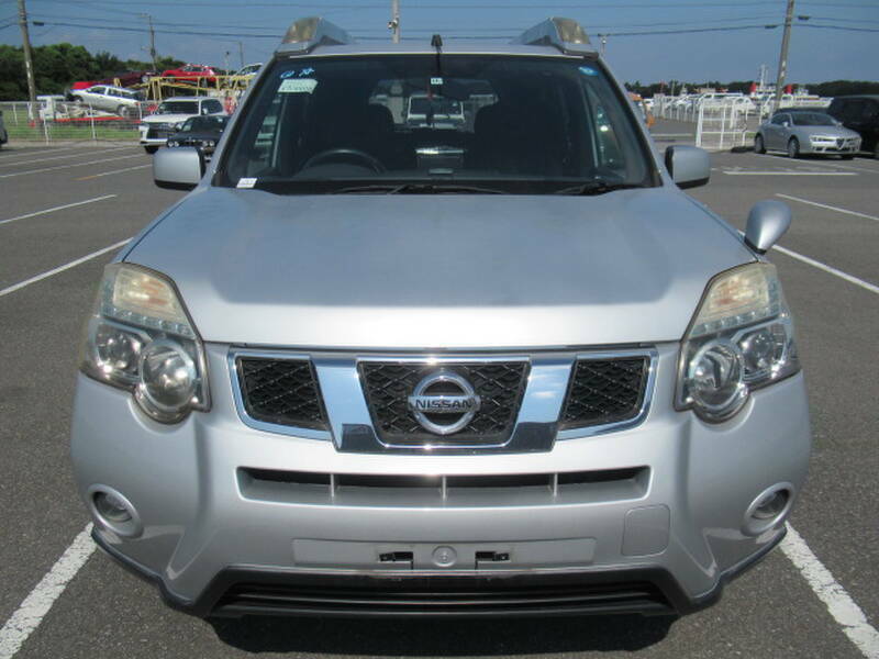 X-TRAIL
