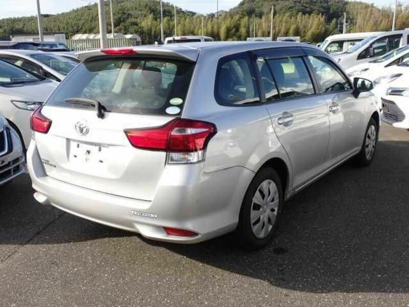 COROLLA FIELDER