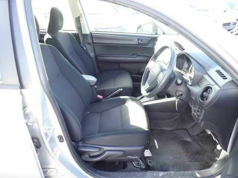 COROLLA FIELDER